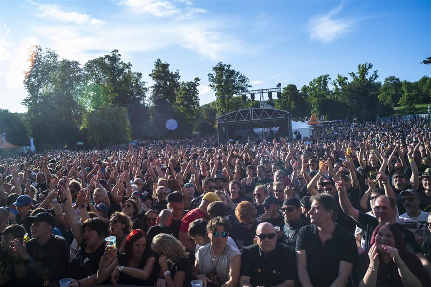 Forestglade im Schlosspark: Die 90er wissen noch, wie man feiert