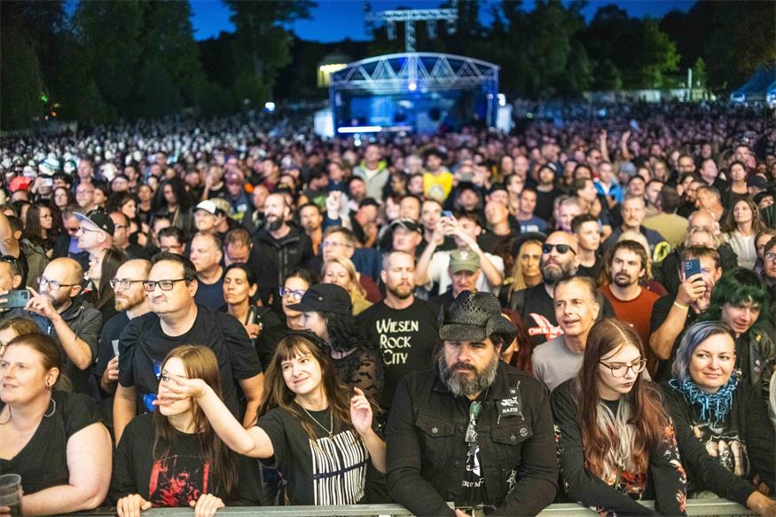 Forestglade im Schlosspark: Die 90er wissen noch, wie man feiert