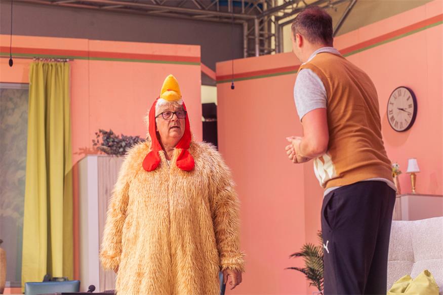 Theaterstadl Gattendorf:  Mit „Pantoffel-Panther“ ins launige Chaos