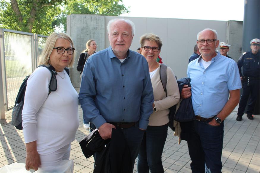 Seefestspiele-Premiere: Promis und 6.000 Gäste im Discofieber