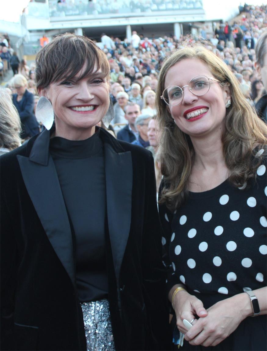Seefestspiele-Premiere: Promis und 6.000 Gäste im Discofieber