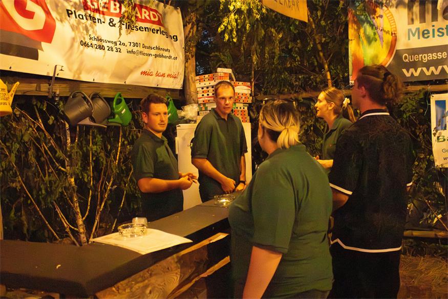 Sommerabend am Weinberg beim Waldfest in Unterfrauenhaid