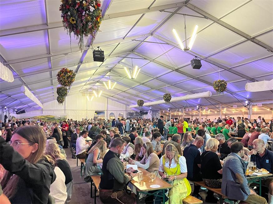 Winzerkapelle Kleinhöflein blies Lech den Marsch