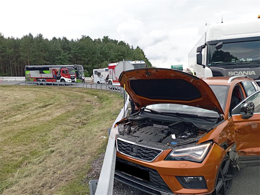 Südautobahn: Verkehrsunfall mit mehreren Fahrzeugen