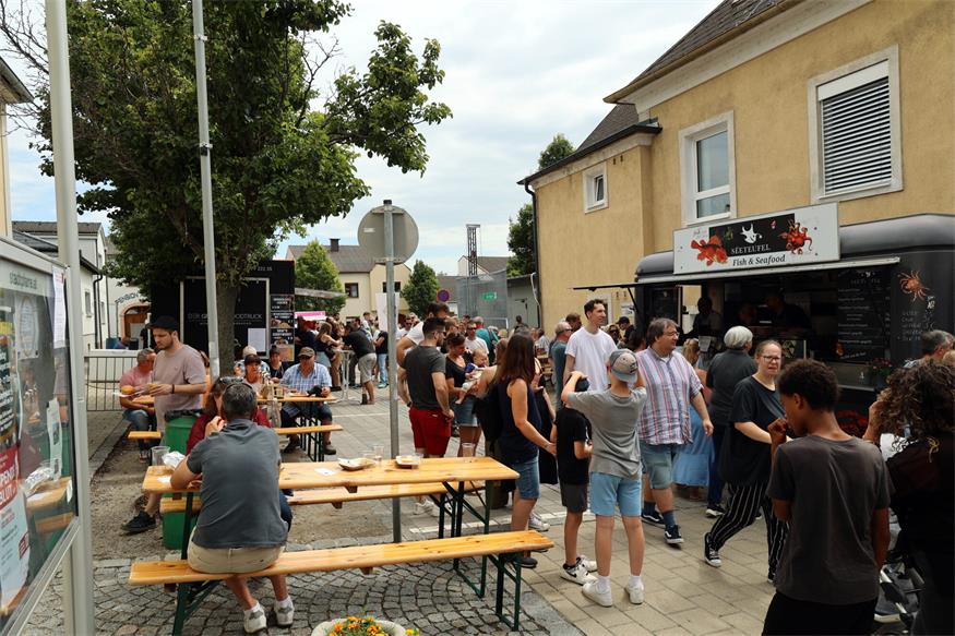 Neusiedl am See: Buntes Treiben beim Stadtfesterl - bis zum Gewitter