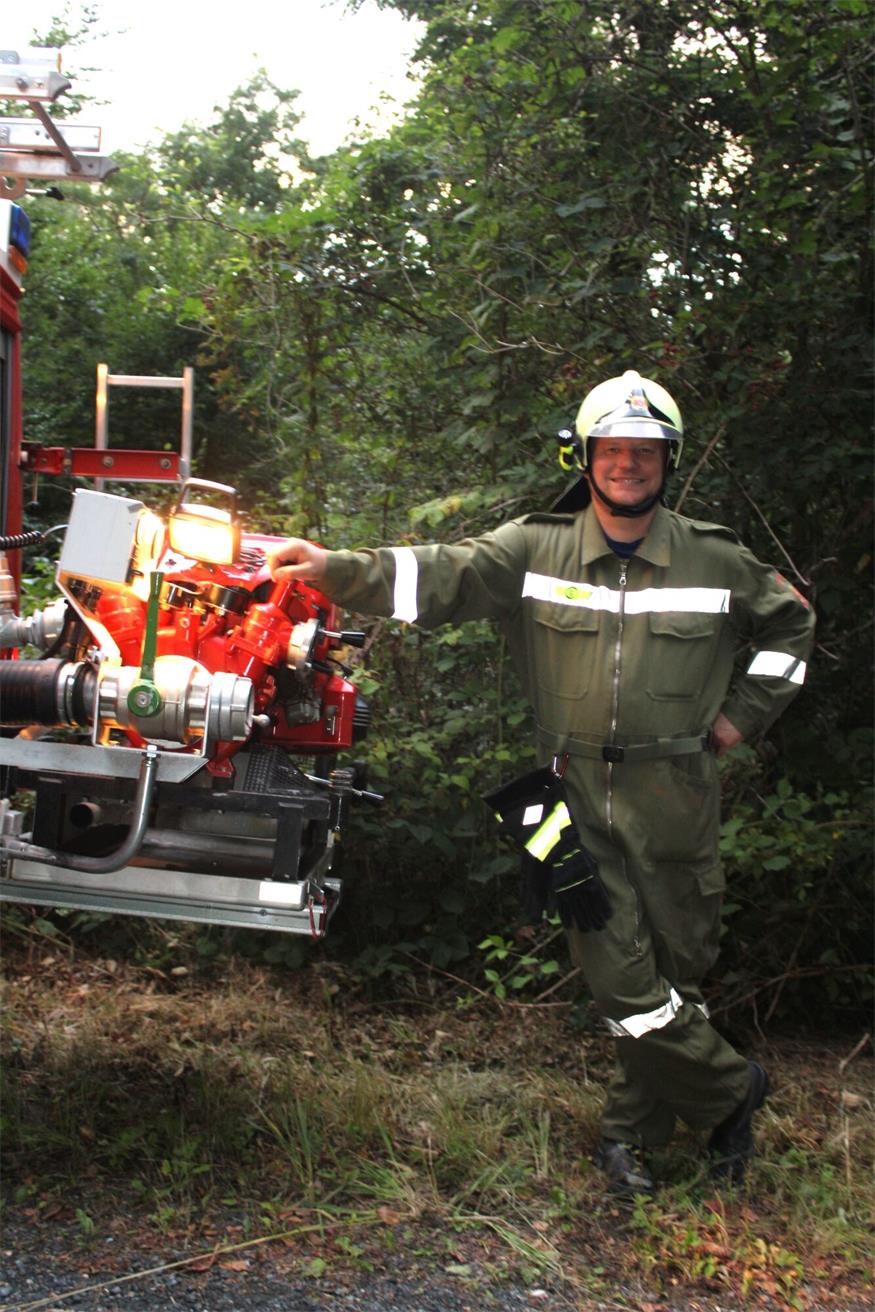 Waldbrand in Deutsch Gerisdorf: 120 FF-Leute im Übungseinsatz