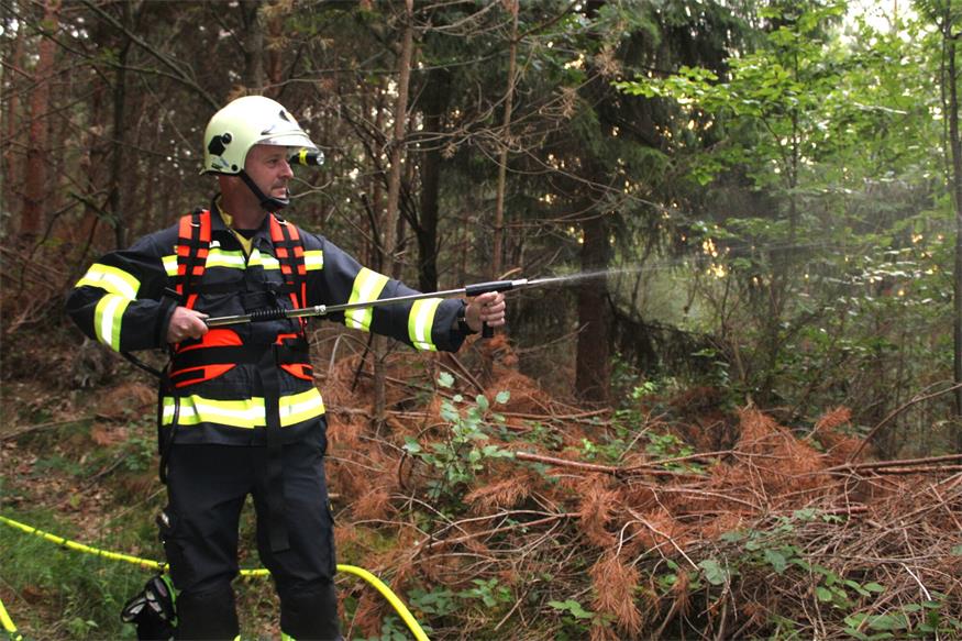 Waldbrand in Deutsch Gerisdorf: 120 FF-Leute im Übungseinsatz