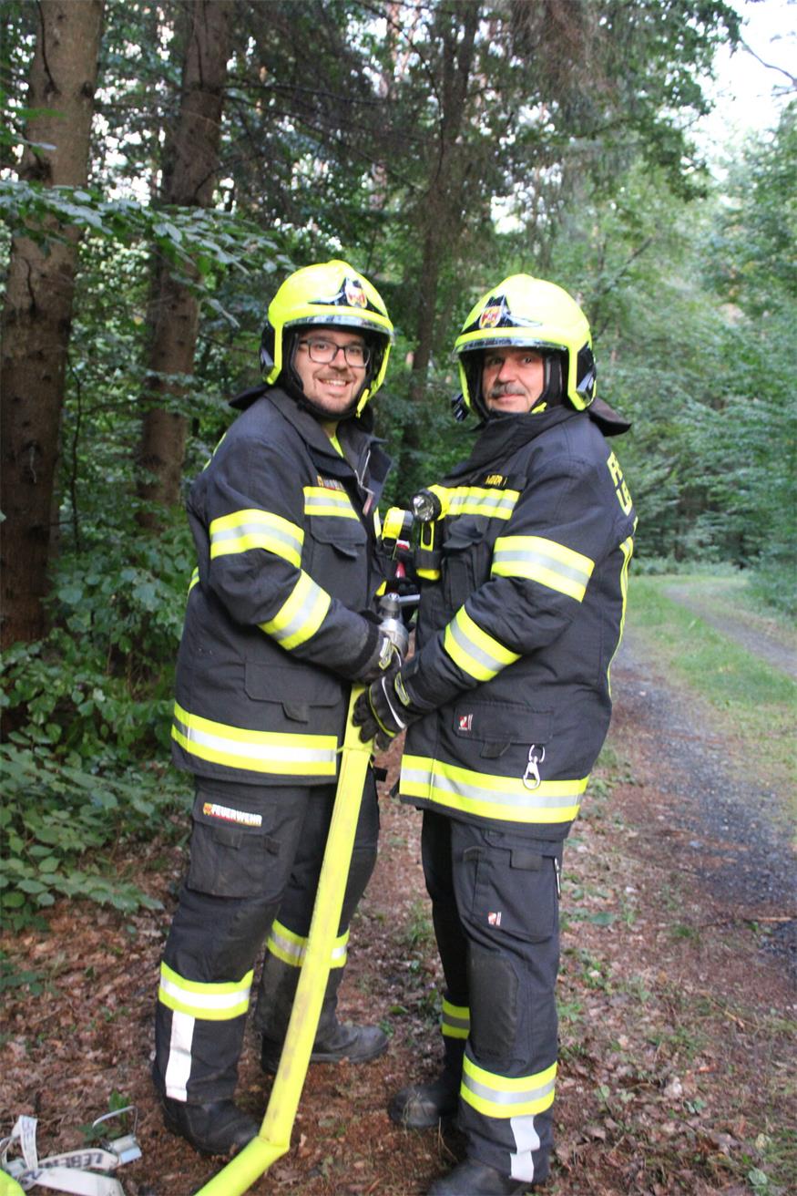 Waldbrand in Deutsch Gerisdorf: 120 FF-Leute im Übungseinsatz