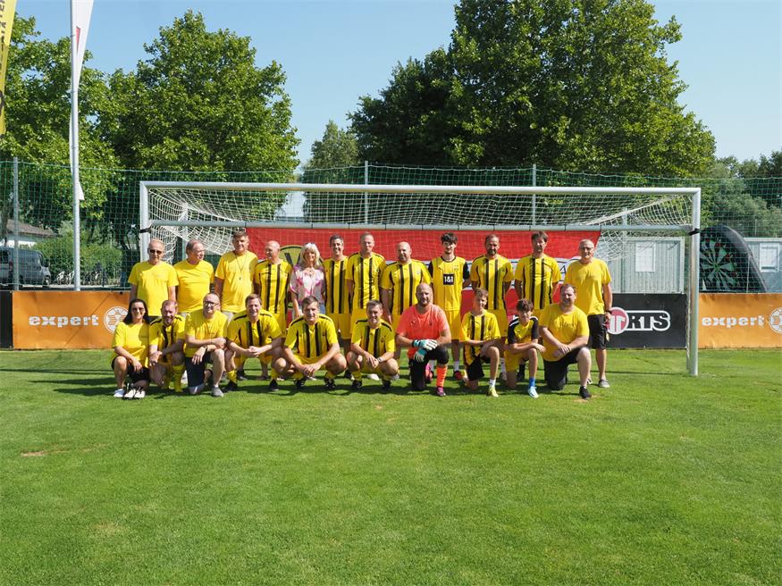 Benefizturnier in Neusiedl: Borussia-Fans kicken für den guten Zweck