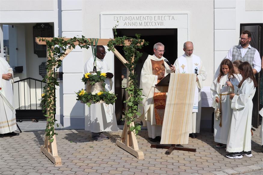 Neue Glocke in Neudorf bei Landsee geweiht