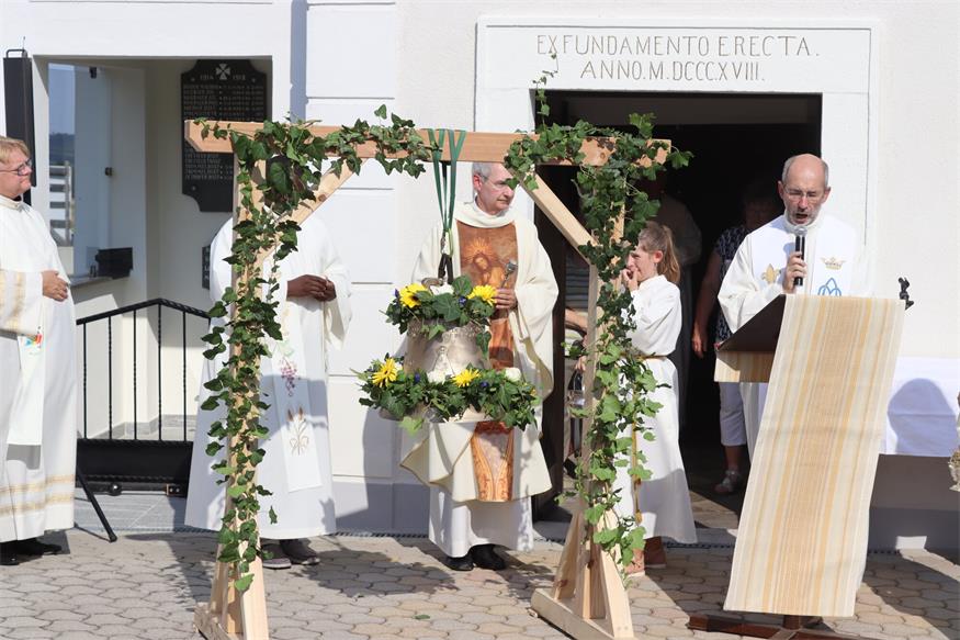 Neue Glocke in Neudorf bei Landsee geweiht