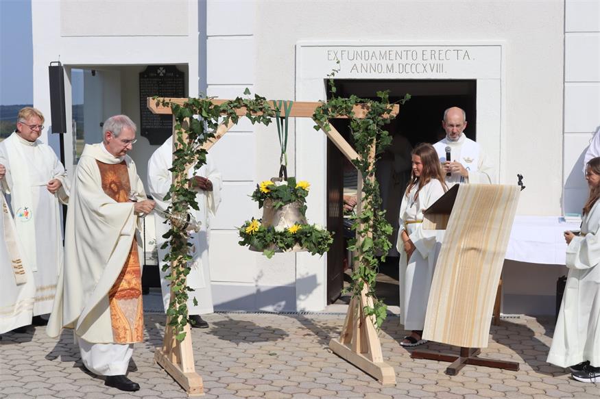 Neue Glocke in Neudorf bei Landsee geweiht