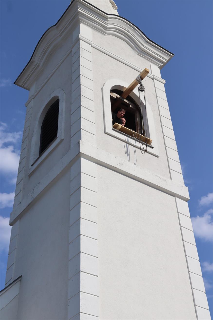 Neue Glocke in Neudorf bei Landsee geweiht