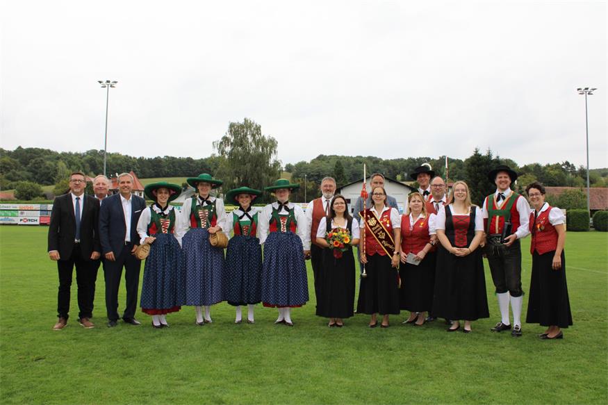 Feuchtes, aber fröhliches Fest zum 40er des Musikvereins Pilgersdorf