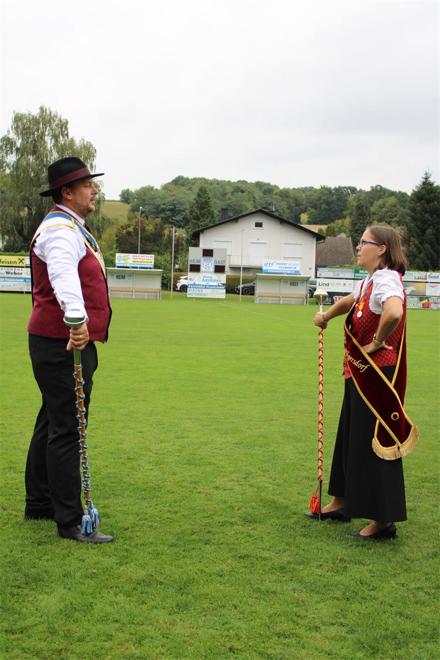 Feuchtes, aber fröhliches Fest zum 40er des Musikvereins Pilgersdorf
