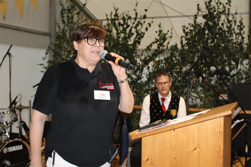 Feuchtes, aber fröhliches Fest zum 40er des Musikvereins Pilgersdorf