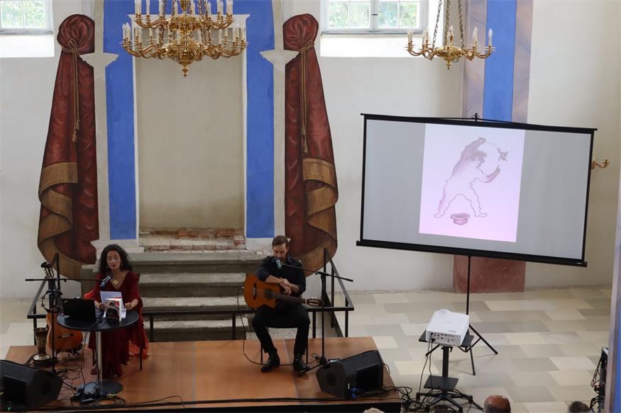 Timna Brauer begeisterte in der ehemaligen Synagoge Kobersdorf