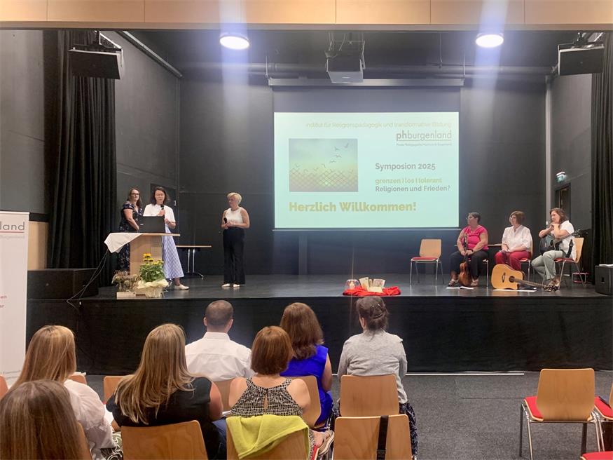 Symposion in Neutal stellte Religion und Frieden ins Zetrum
