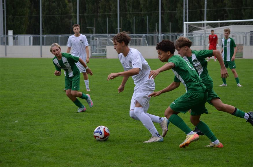 Minis-Fußballfest in Bad Sauerbrunn, U16-Duell im Pappelstadion