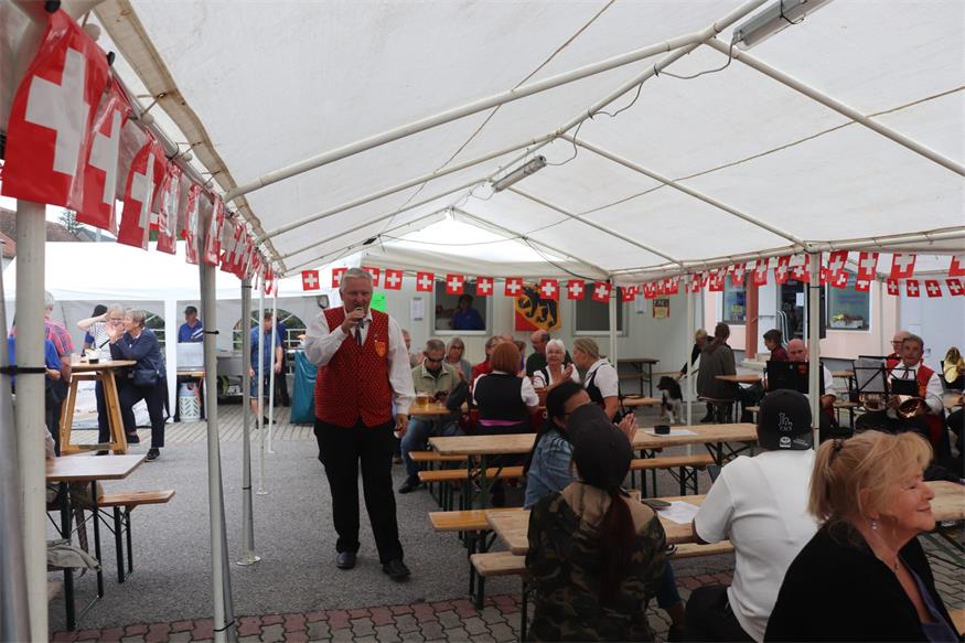 Neudörfler Dorffest: Hauptstraße verwandelte sich erneut in Festmeile