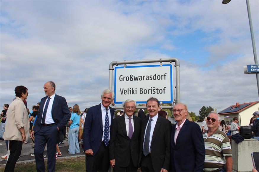 25 Jahre zweisprachige Ortstafeln: Jubiläum der kulturellen Vielfalt