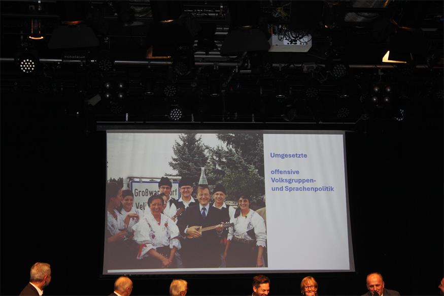 25 Jahre zweisprachige Ortstafeln: Jubiläum der kulturellen Vielfalt