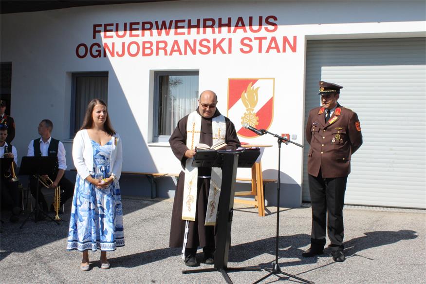 Dienstantritt für neues Fahrzeug der Feuerwehr Großmutschen