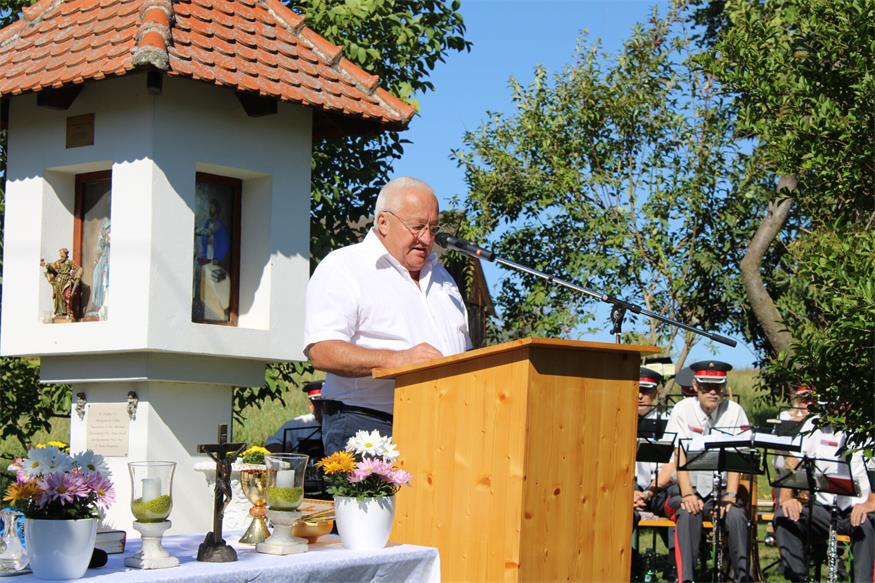 Jubiläum unter dem Matthäus-Bildstock von Salmannsdorf steht  bevor