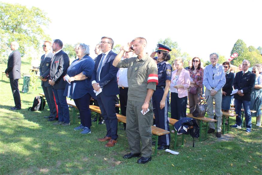 Jubiläum unter dem Matthäus-Bildstock von Salmannsdorf steht  bevor