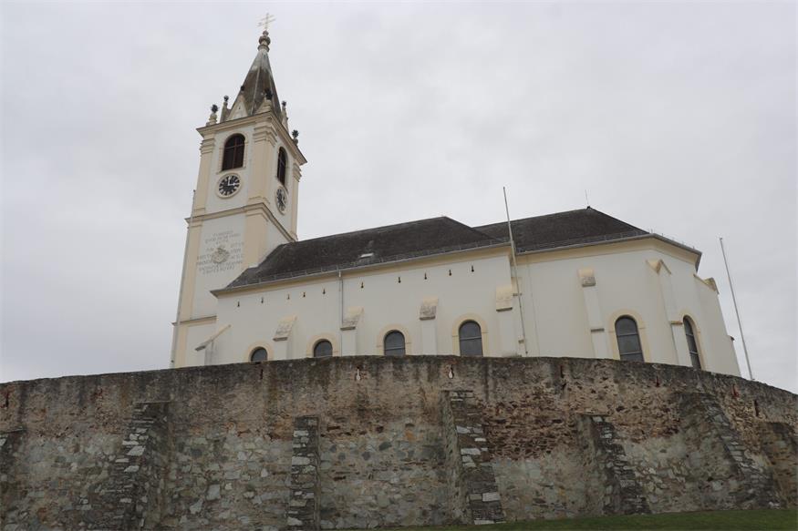 Legatsfest des Weinritterordes Mattersburg-Forchtenstein in Marz