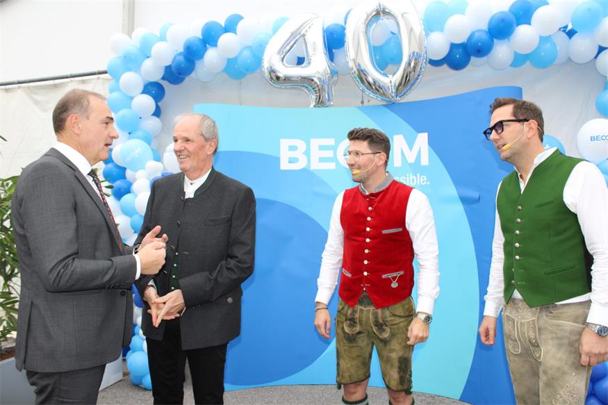 Ein Unternehmen und eine (große) Familie: 40 Jahre BECOM