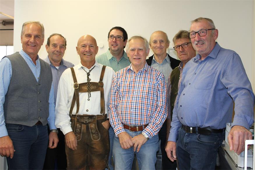 Klangvoller Heuriger mit dem Ramaza Singkreis