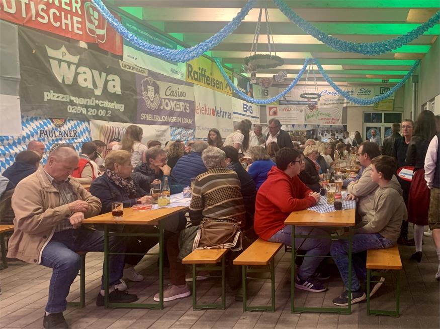 Naturfreunde luden zum Oktoberfest nach Lackenbach