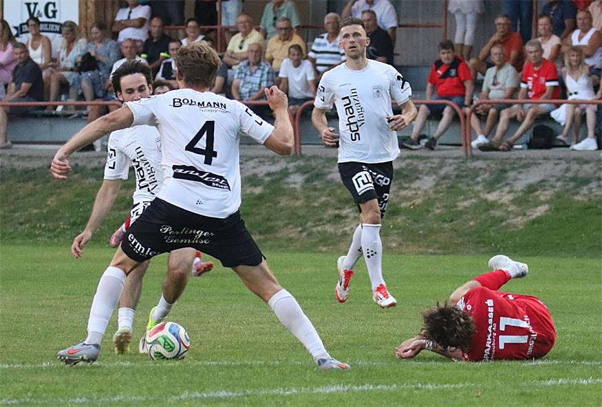1:1-Remis, viel Pech und ein fragwürdiger Pfiff bei Parndorfs Auftakt