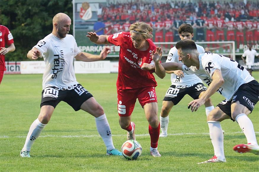 1:1-Remis, viel Pech und ein fragwürdiger Pfiff bei Parndorfs Auftakt