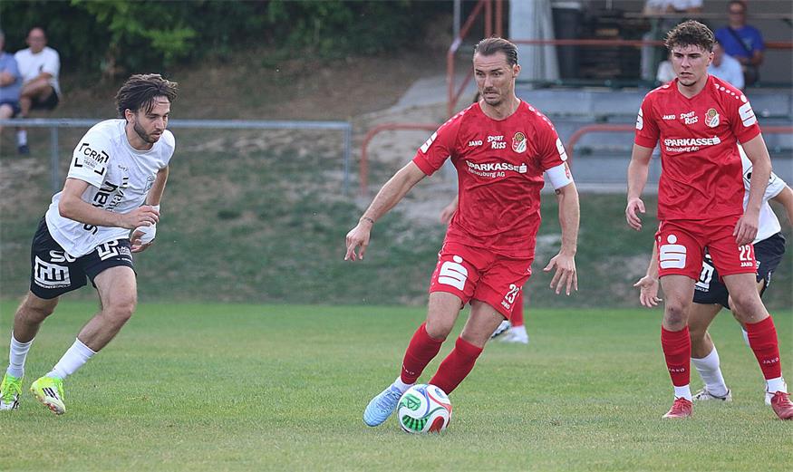 1:1-Remis, viel Pech und ein fragwürdiger Pfiff bei Parndorfs Auftakt