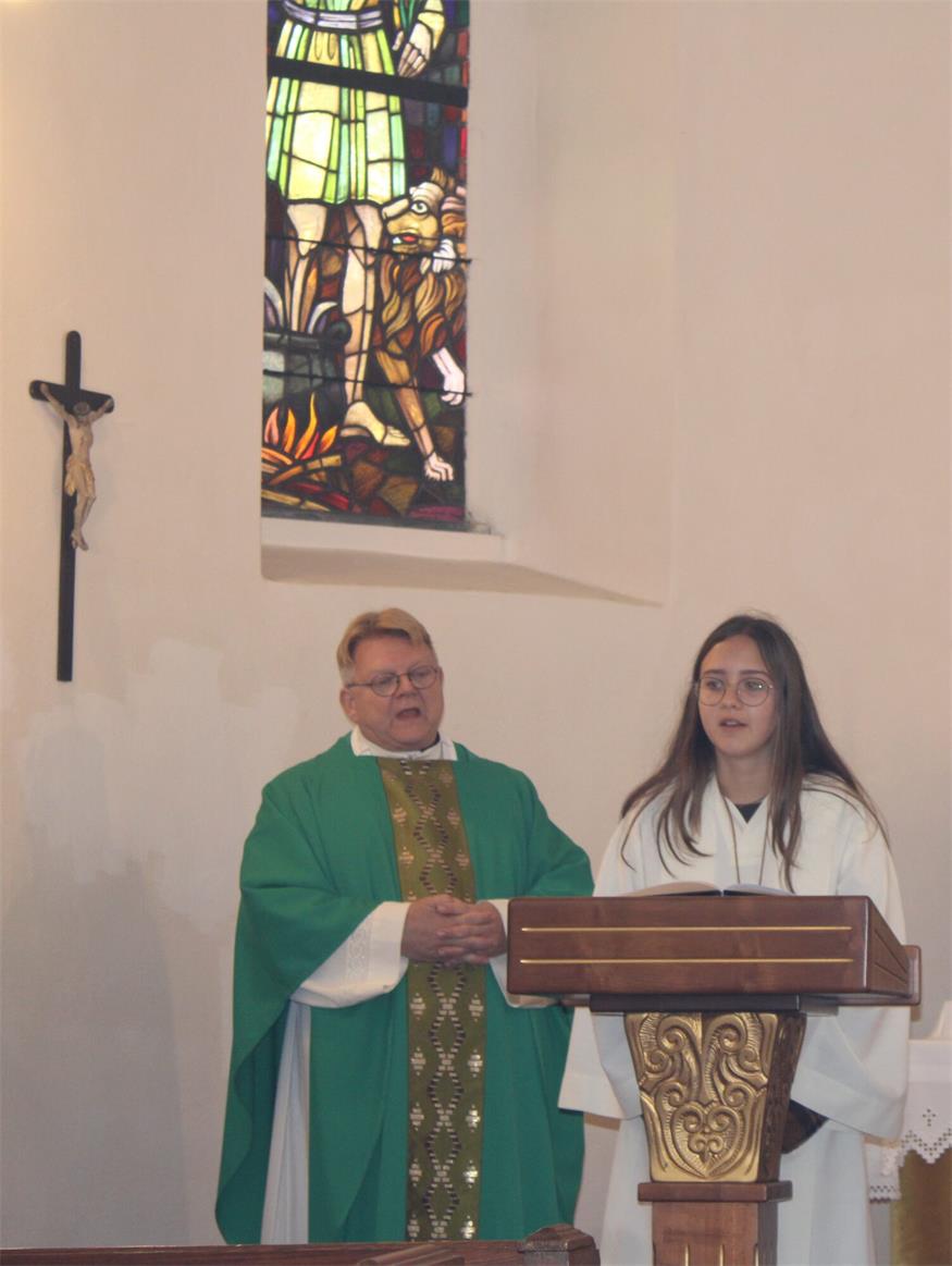 Vier Glocken riefen zu 150 Jahre Kirche Salmannsdorf