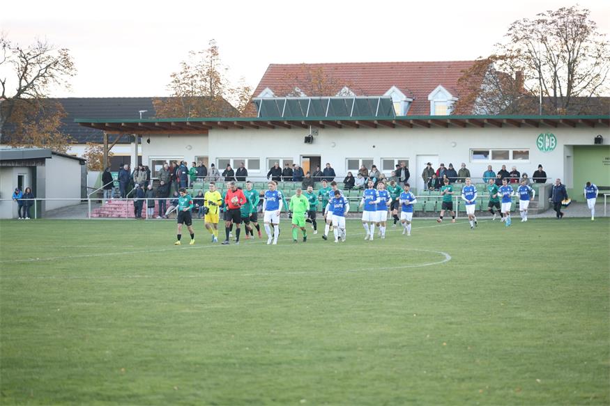 Oggauer stellten  Breitenbrunn ein Bein