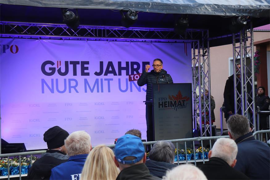 „Gute Jahre nur mit uns“-Tour mit Herbert Kickl hielt in Neudörfl