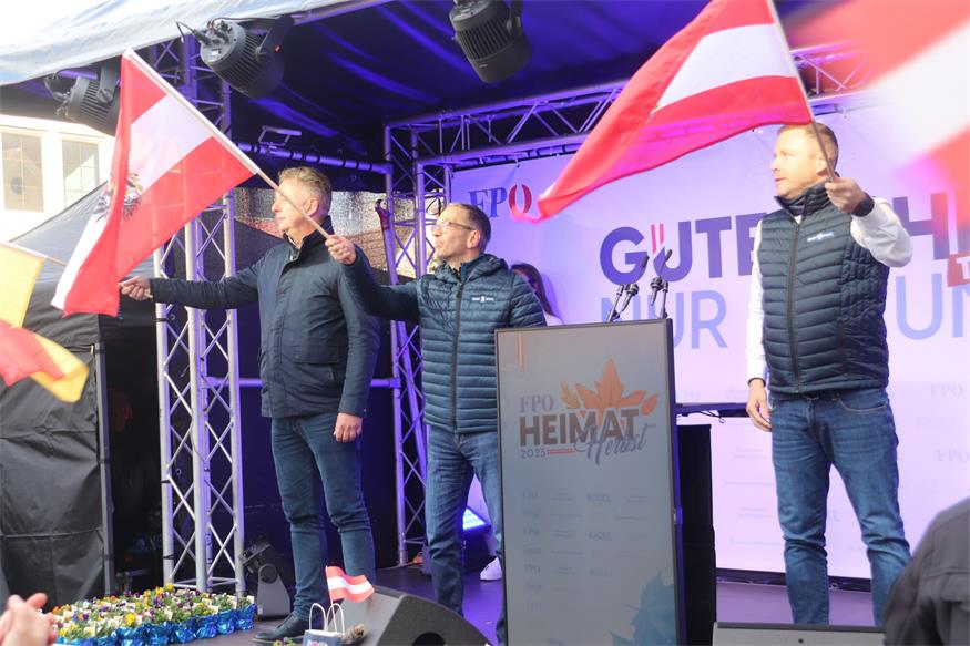 „Gute Jahre nur mit uns“-Tour mit Herbert Kickl hielt in Neudörfl