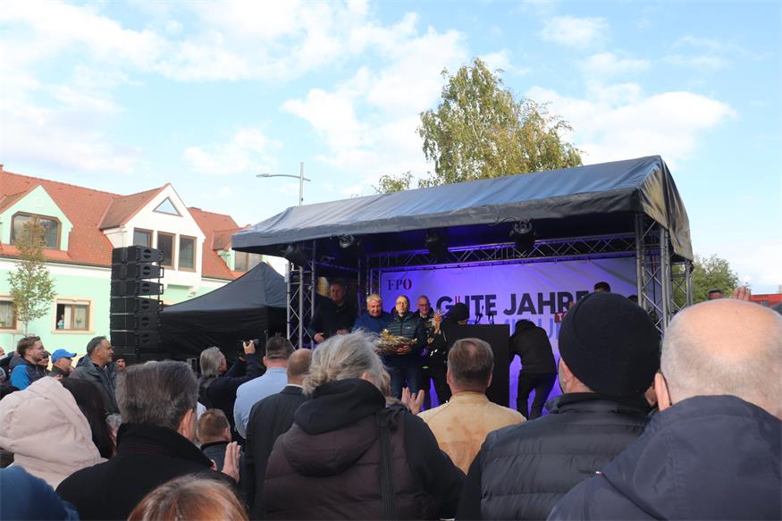 „Gute Jahre nur mit uns“-Tour mit Herbert Kickl hielt in Neudörfl
