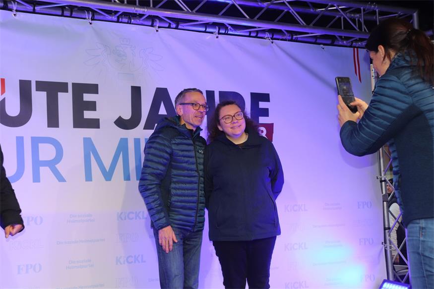 „Gute Jahre nur mit uns“-Tour mit Herbert Kickl hielt in Neudörfl