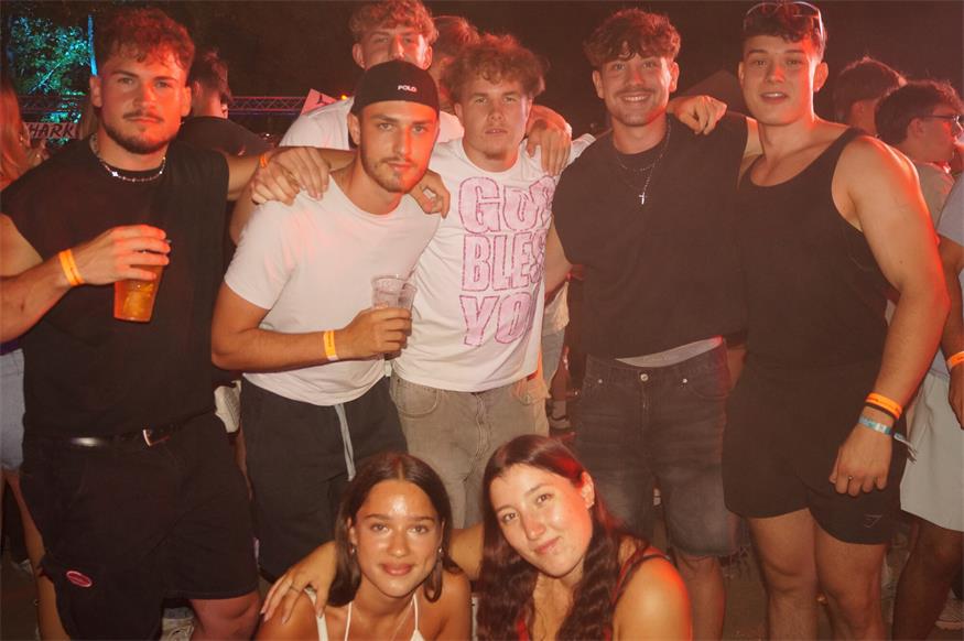 SLESS Beachparty bot Partystimmung pur