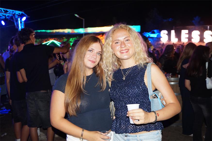 SLESS Beachparty bot Partystimmung pur