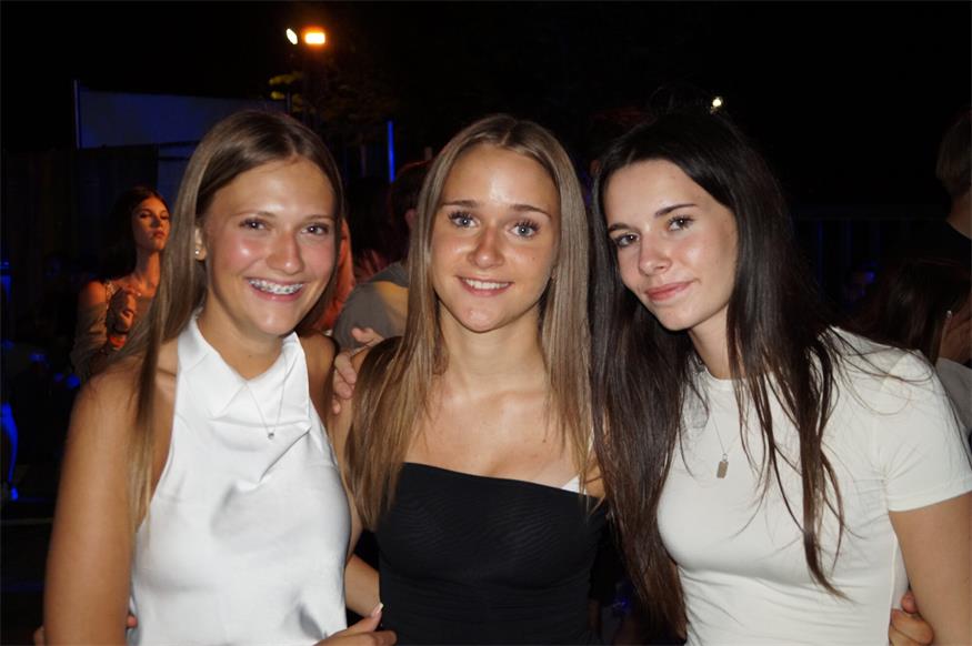 SLESS Beachparty bot Partystimmung pur