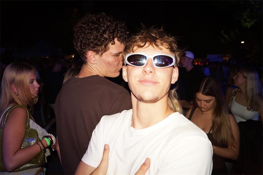 SLESS Beachparty bot Partystimmung pur
