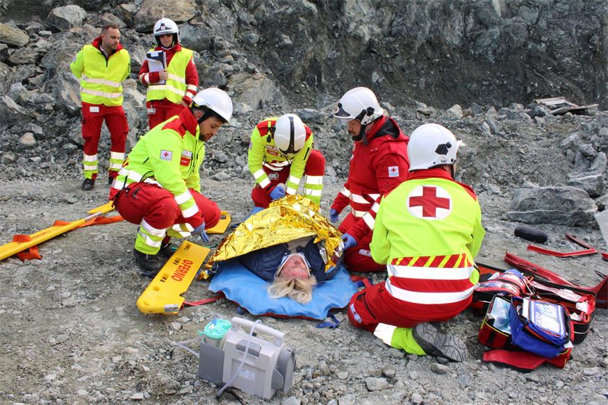 Verschüttete Personen und Fahrzeuge im Pilgersdorfer Steinbruch
