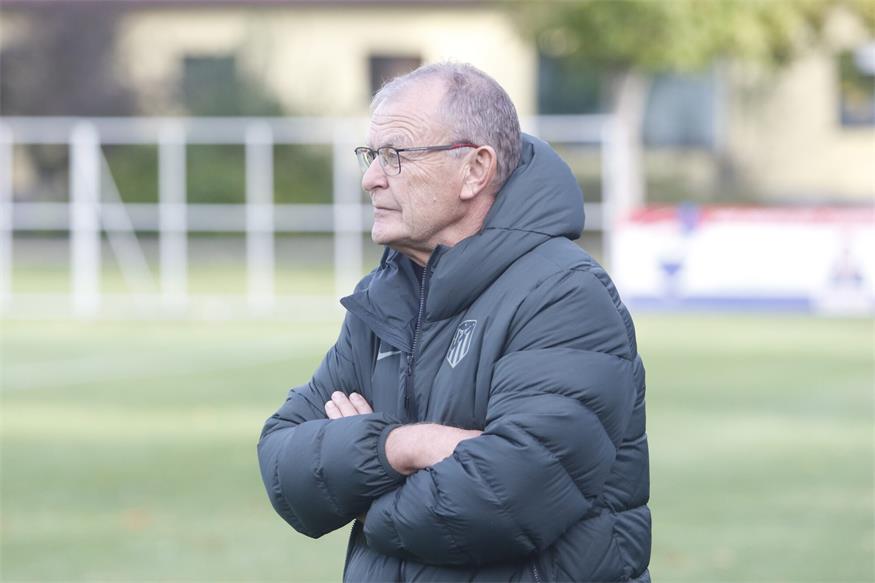 Halbturn rang Pama im Derby mit 2:0 nieder