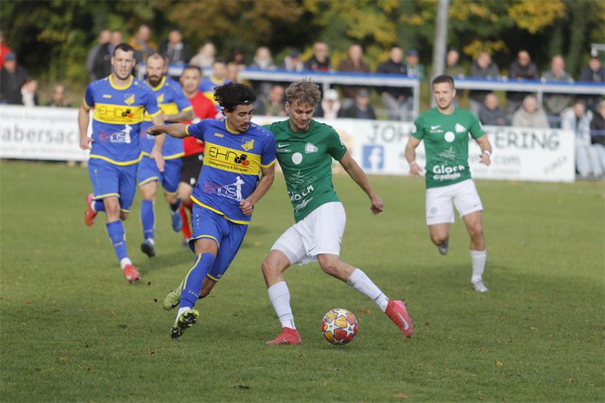 Halbturn rang Pama im Derby mit 2:0 nieder