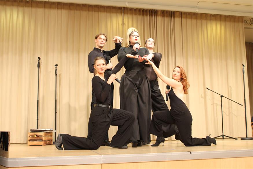 Standing Ovations für „gscheit gspüte“ Uraufführung in Oberpullendorf